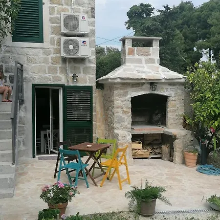 Apartment Apartman Matan Kaštela