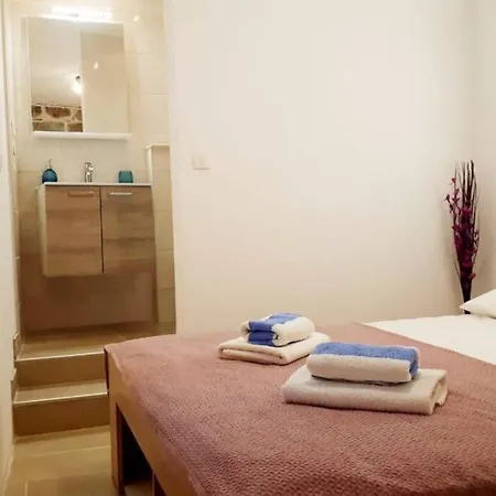 Apartment Apartman Matan